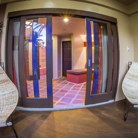 Reef Retreat Resort Balabag  Экстерьер фото