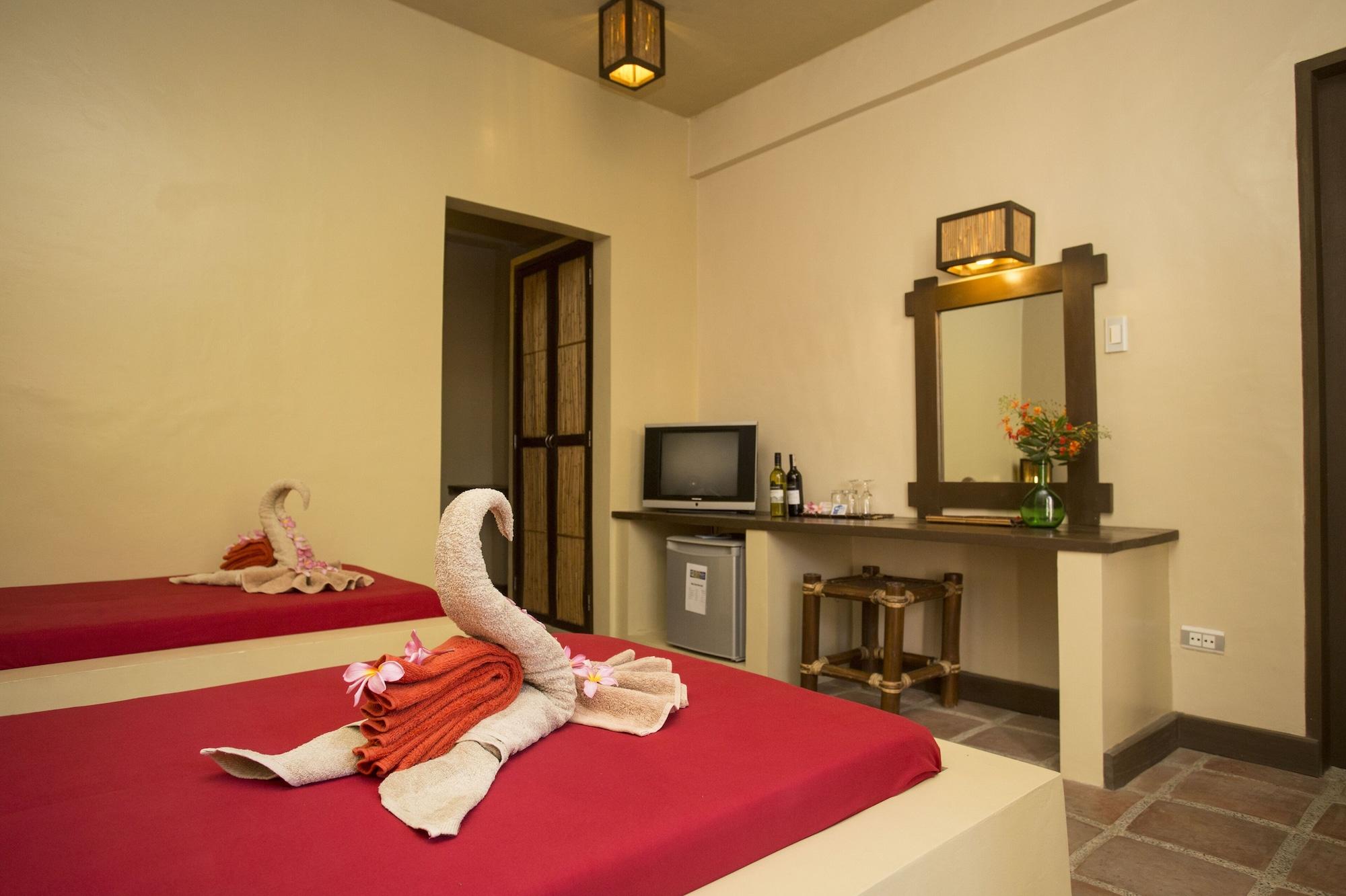 Reef Retreat Resort Balabag  Экстерьер фото