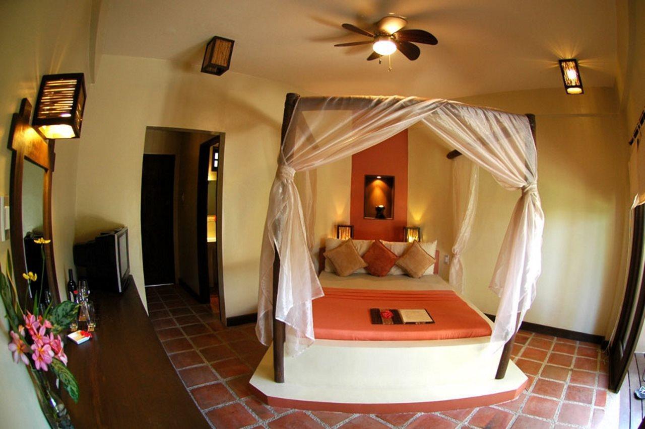 Reef Retreat Resort Balabag  Экстерьер фото